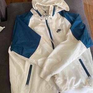 Nike Sportswear Windrunner - image 1